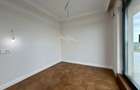 Penthouse cu 4 camere // terasă 70 mp / 200 mp / 3 parking / Straulesti