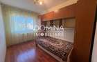 Vânzare apartament 3 camere, etaj 3, situat în Târgu Jiu, strada Slt. Ion Fota