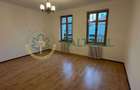 Casă individuală de închiriat în Sibiu – singur în curte, teren 900 mp, garaj - 9