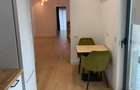 Apartament cu 2 camere, 2 băi și balcon – central, lângă Piața Victoriei