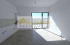 Vila individuala- 4 camere- panouri solare- 800m de STV - 4