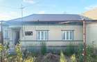 Casa de vânzare in OVIDIU - teren 450 mp - gaze in casa - de renovat