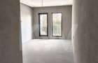 Apartament cu gradina 4 camere 3 bai