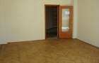Birou, 96 mp în Universitate - 8