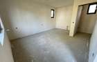 Spatiu comercial si 2 apartamente - 9