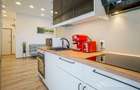 Apartament luminos foarte aproape de metrou, lac si Herastrau (English in descr) - 10