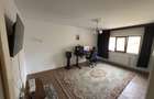 De vanzare apartament 3 camere, Piața Centrala - 2