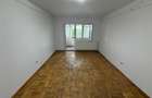 Apartament 2 camere,  58 mp, etaj 3 cu acoperis, zona Scoala 2 - 4