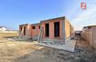 Duplex pe parter, 3 camere - toate utilitatile in Ghiroda - 1