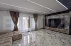 Casa de vanzare, 300 mp, zona Sud - 11