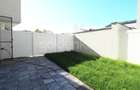 Vila cu 5 camere in complex rezidential - 1