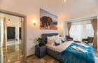 Apartament unic in PREDEAL – LUX, vedere la partie cu terasa si parcare - 4