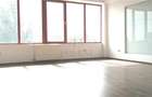 Spatiu  birouri etaj 3 cu lift  - Aradului