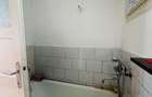 Casa singur in curte zona Velenta - 10