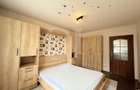 Apartament cu 3 camere decomandate / etaj intermediar - 13