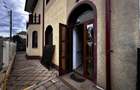Casa sau spatii, de la 100mp la 450mp, Iasi, centru, str. Vovideniei