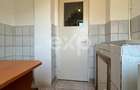 Vanzare 2 camere curat liber decomandat et 3 central Gaesti