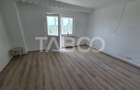 Apartament 3 camere de inchiriat zona Campului etaj 2 - 5
