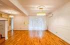 Vanzare Casa 5 Camere Pipera Rond OMV