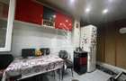 Apartament cu 3 camere,2 bai, etajul 1,centrala proprie,zona Girocului - 6