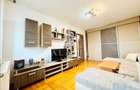 Apartament cu 2 camere, centrala proprie, in Sagului - 1