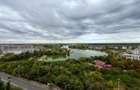 Penthouse cu 4 camere // terasă 70 mp / 200 mp / 3 parking / Straulesti