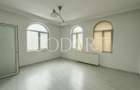 Vila spatioasa | Complet renovată | Central - 7