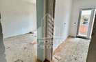 Apartament cu 2 camere, etaj 2, bucatarie semideschisa, Giroc - 4