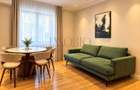 Apartament premium cu 3 camere de închiriat în zona Capitale