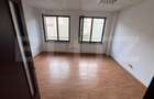 Clădire multifuncțională, de inchiriat, 600 mp, zona Micro 11 - 9