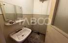 Apartament semidecomandat 4 camere 2 bai etaj 2 zona  1 Decembrie 1918