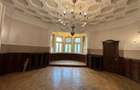 Vila cu arhitectura spectaculoasa Dacia - 10