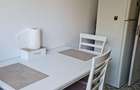 Apartament 2 camere -5 minute de mers pe jos pana la metrou 1 Decembrie - 9