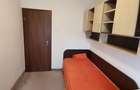 INCHIRIEZ apartament 3 camere, renovat,zona Ciresica - 8