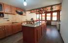 Vanzare proprietate - casa si teren  Voinesti Dambovita - 13