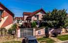 Vilă cu 6 camere în zona rezidențială - Poltura - 1