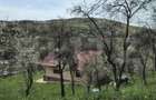Oportunitate de Investiție în Runcu: Reședință cu Vedere Panoramică
