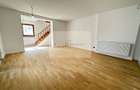 4 camere/ 2 bai / 119 mp/ parcare in curte / zona strazii Bucuresti - 1