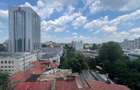 Piața Romană | 2 Camere | La un Pas de Metrou | vedere libera - 1