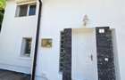 Vila cu piscina - Pipera - 5 camere - 3 bai - 218mp - 900mp teren