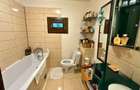 Vilă cu 10 camere P+2E+M 400 M² utili 2800 M² Teren Comandau - 25
