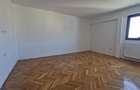 Apartament cu 4 dormitoare,3 bai,garaj propriu- Etaj 3 - Elisabetin - 10