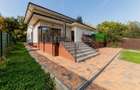 Proprietate in mijlocul naturii - 6