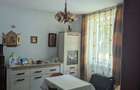 Se vinde ap cu 2 camere decomandat 54 mp2 zona scoala nr 7 - 6