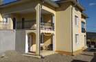 Casă 5 camere, 2.800 mp teren, Dărmănești – 13 km Suceava - 18
