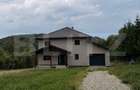 Casa 4 camere, 250 mp, zona Rasnov - 1