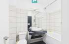 Apartament cu 3 camere si curte in Alfa - 5