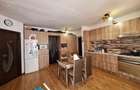 Apartament decomandat, 2 balcoane, zona KIK - 1