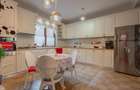 Tatarasi  str. Stejar  Vila Lux 200mp anul 2010 teren 426mp - 16