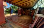 Casă spațioasă cu 9 camere în Strejnicu – pentru locuință, birouri - 4